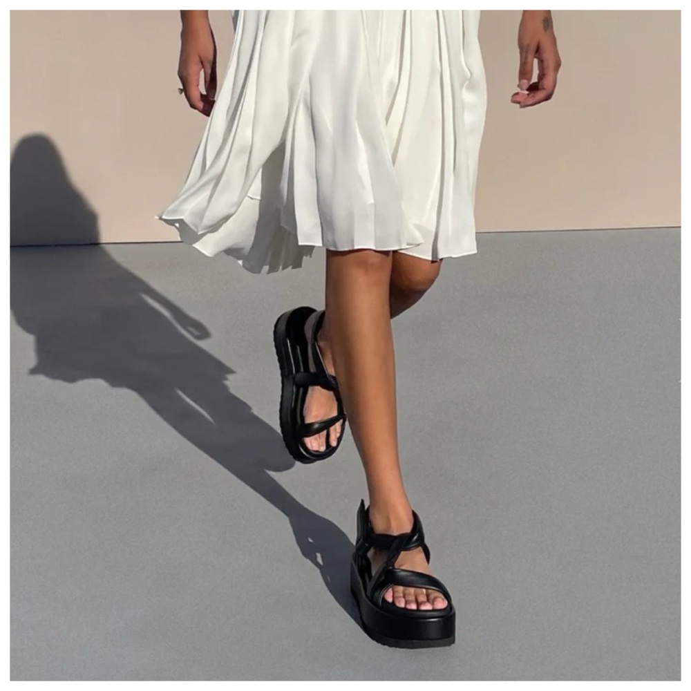 Neil J Rodger’s Obi platform NEW 40